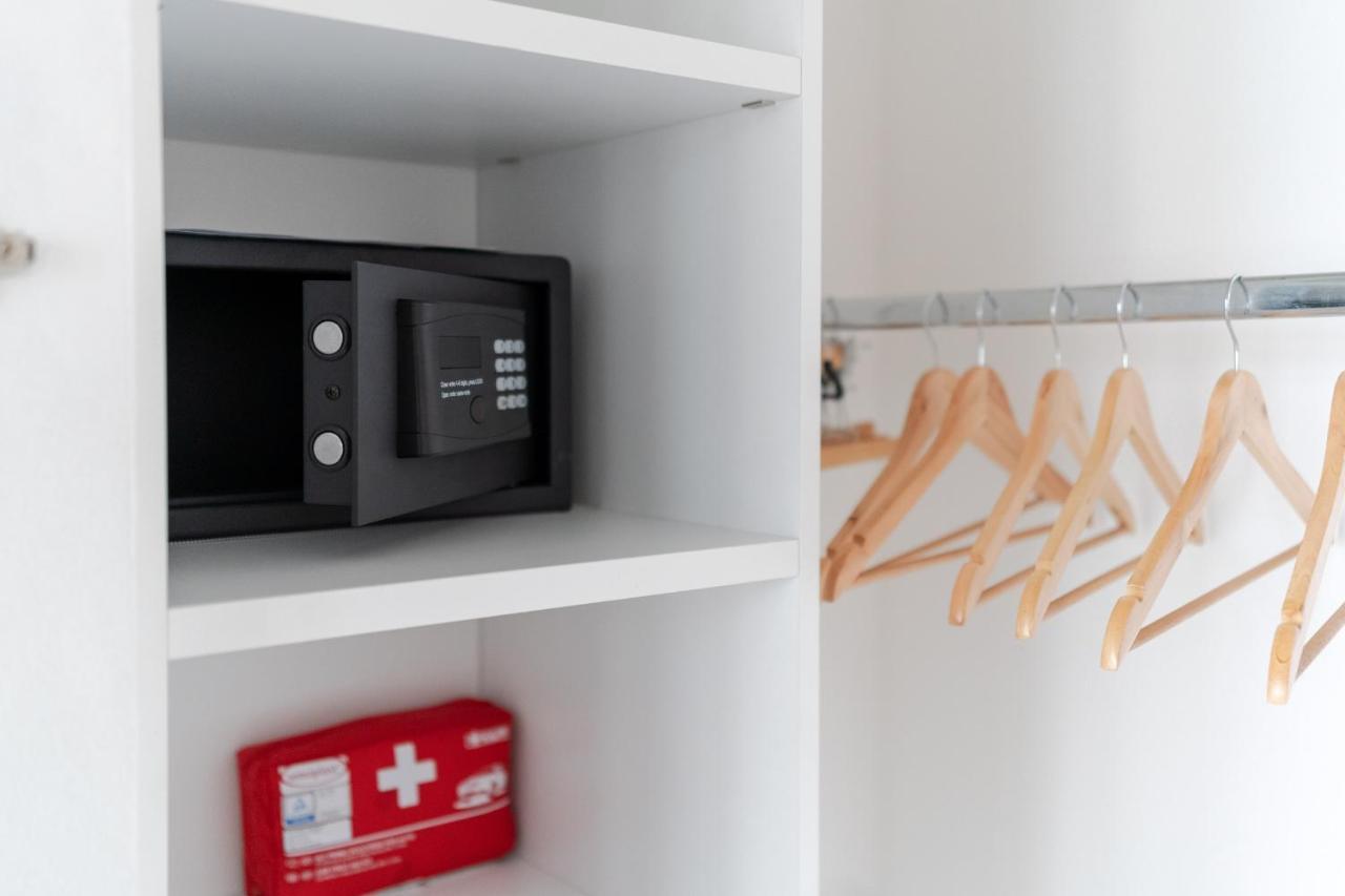 Apartament Louxory Accomodation Cagliari Zewnętrze zdjęcie