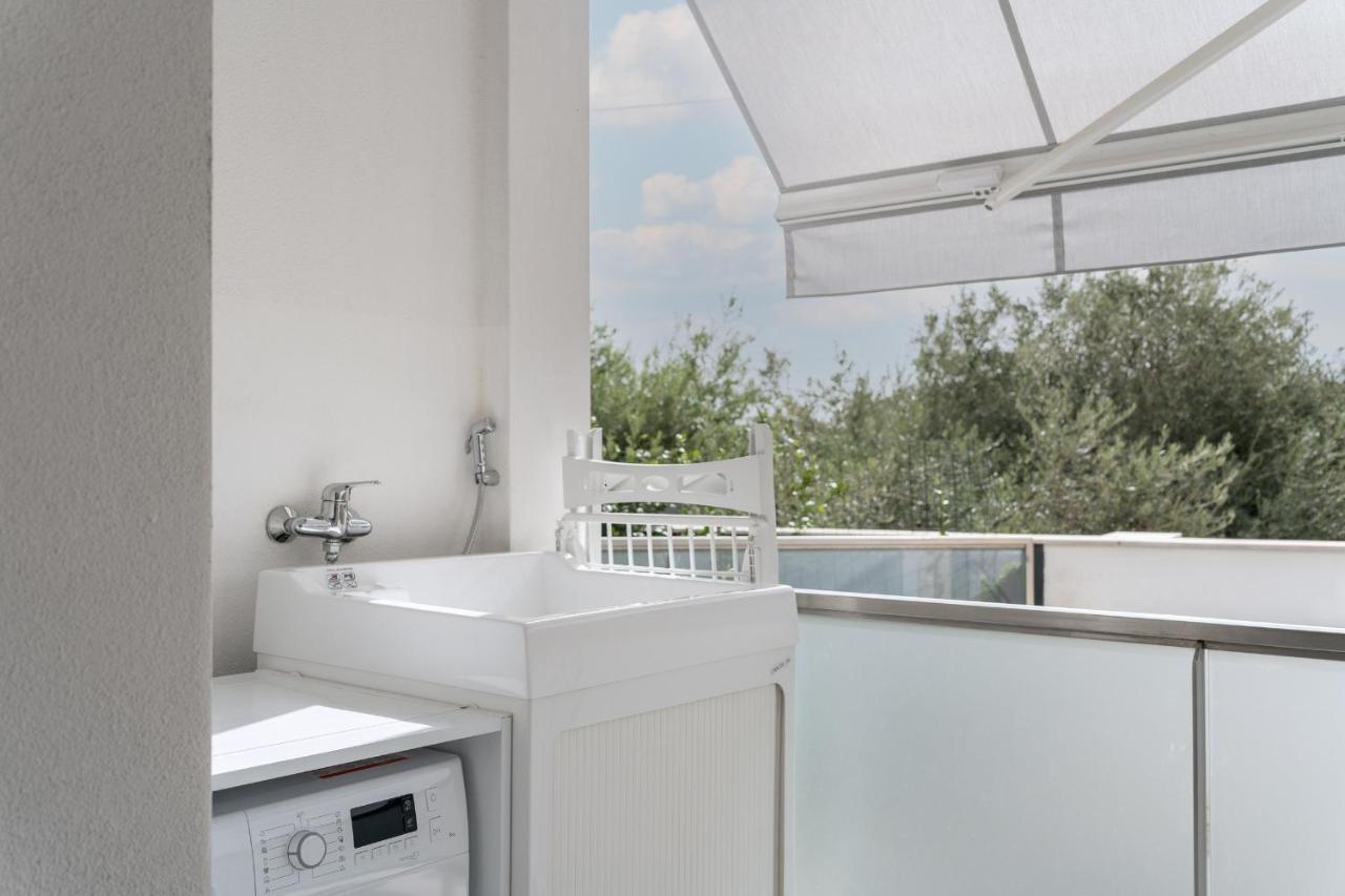 Apartament Louxory Accomodation Cagliari Zewnętrze zdjęcie