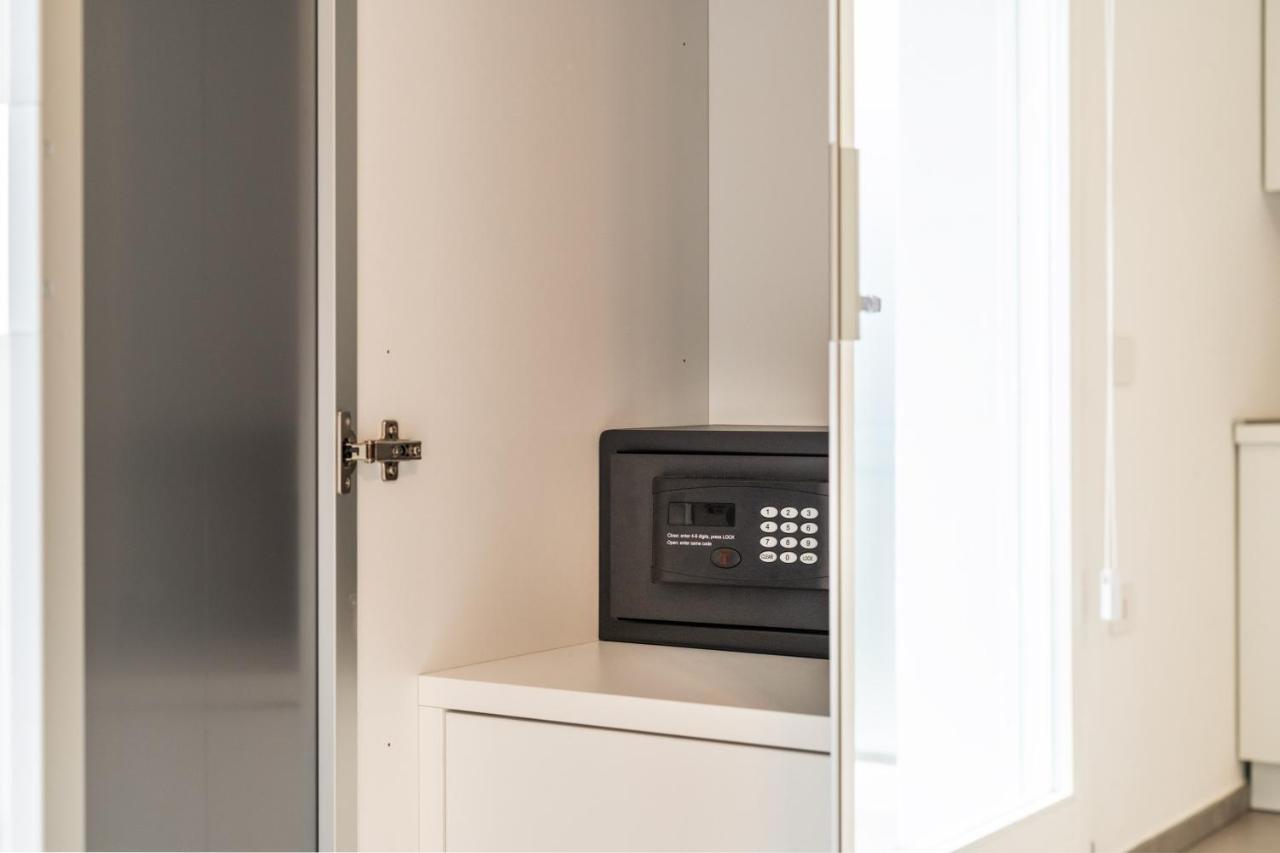 Apartament Louxory Accomodation Cagliari Zewnętrze zdjęcie